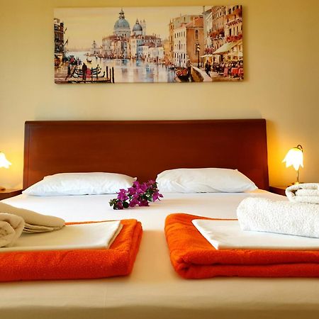 Guest House Villa Pastrovka Sveti Stefan Dış mekan fotoğraf